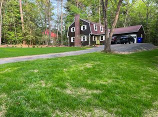 17 Aubinwood Rd, Amherst, MA 01002