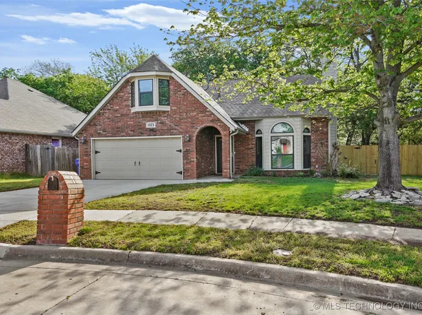 1323 N Umbrella Ave, Broken Arrow, OK 74012