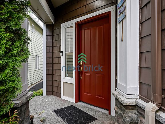 2nd image of 22628 SE 12th Pl