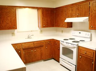 4566 E University Ave APT C, Fresno, CA 93703