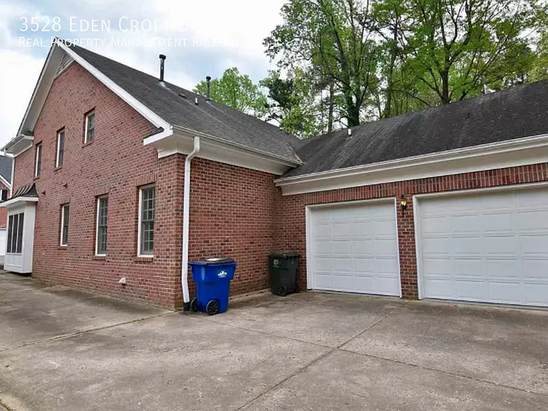 3528 Eden Croft Dr — Photo 2