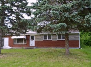 240 Garden Ln, Vestal, NY 13850