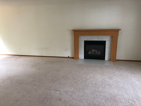 5th image of 2136 22nd St SE