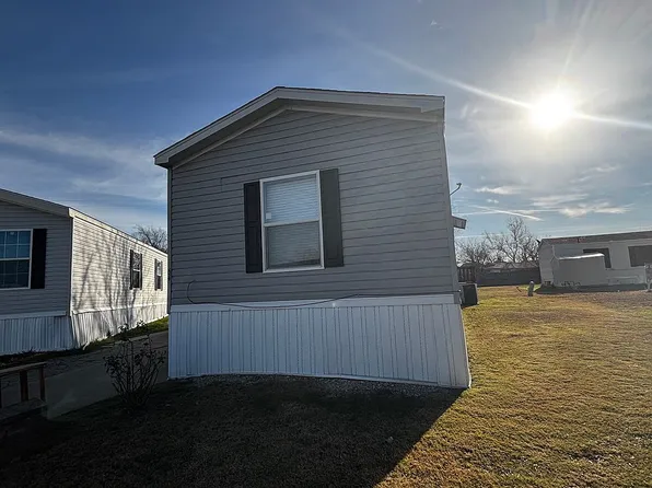 1708 Bunker Hill Ln Trailer 64, Lewisville, TX 75056