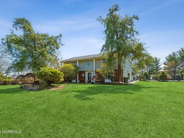 1 Flintlock Road, Freehold, NJ 07728