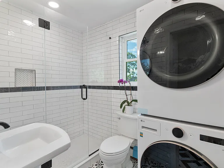 27 Dosoris Way — Photo 15