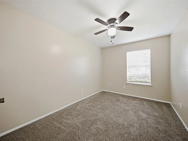 12642 Autumn Mill Dr — Photo 15