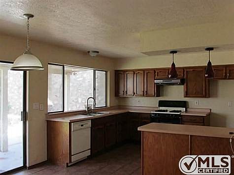 4th image of 6135 Bandolero Dr