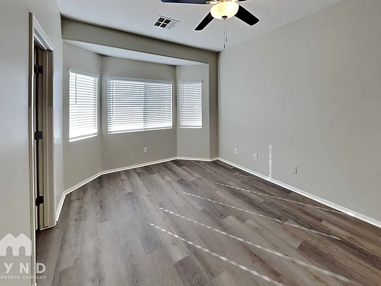 15219 W Shaw Butte Dr — Photo 7