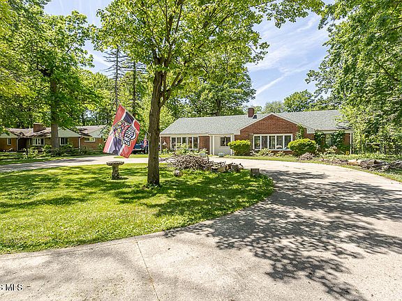 5th image of 4611 Secor Rd