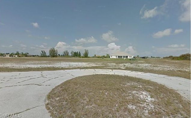 2nd image of 1419 NW 40th Pl