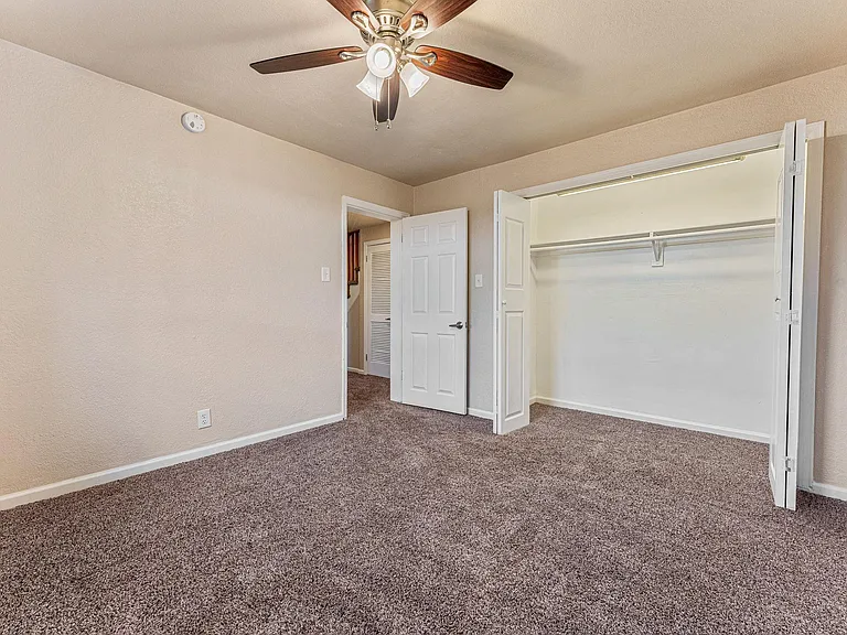 8200 W 51st Ave — Photo 16