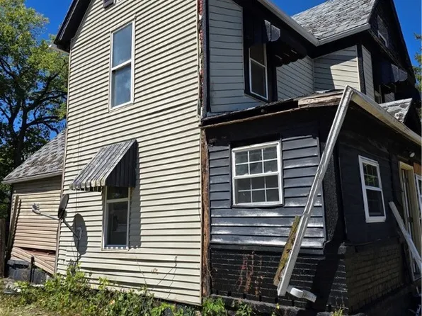 133 Grosvenor Ave, Dayton, OH 45417