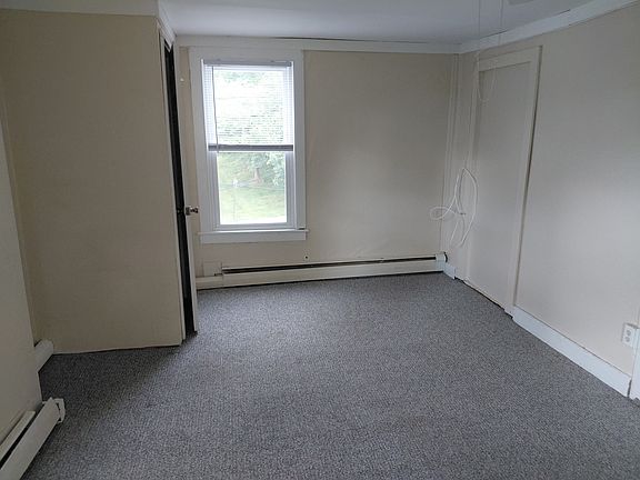 5th image of 9 Church St Unit 2