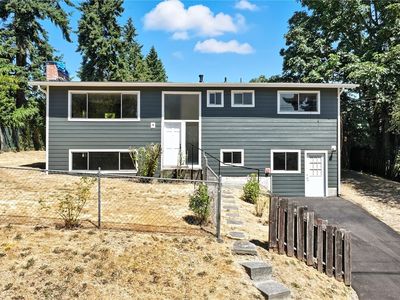 2927 203rd Street SW, Lynnwood, WA, 98036