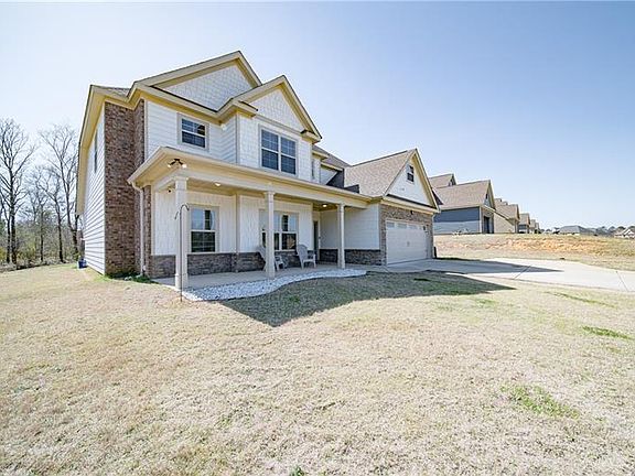 3rd image of 14 Shiloh Dr
