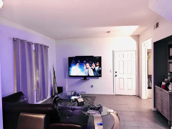 9470 Peace Way, Las Vegas, NV 89147