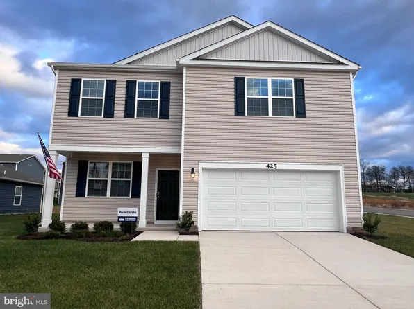 425 Toulouse Ln, Martinsburg, WV 25403