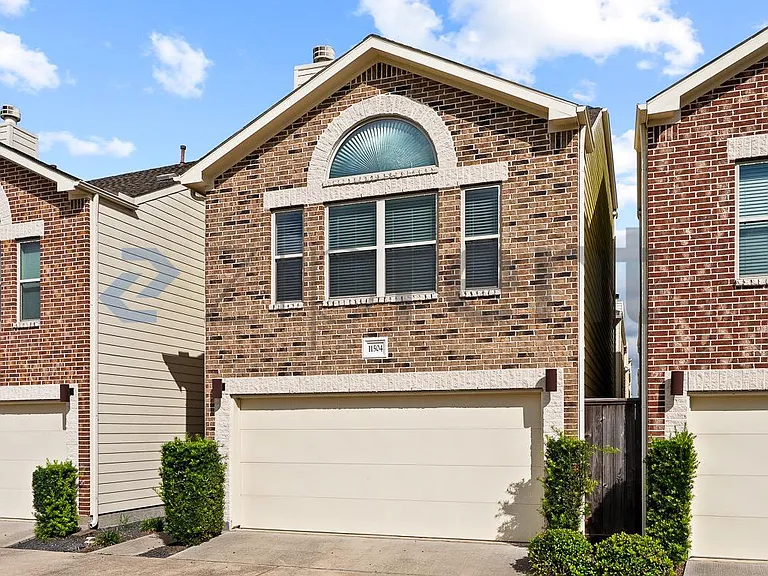 11504 Main Elm Dr — Photo 1