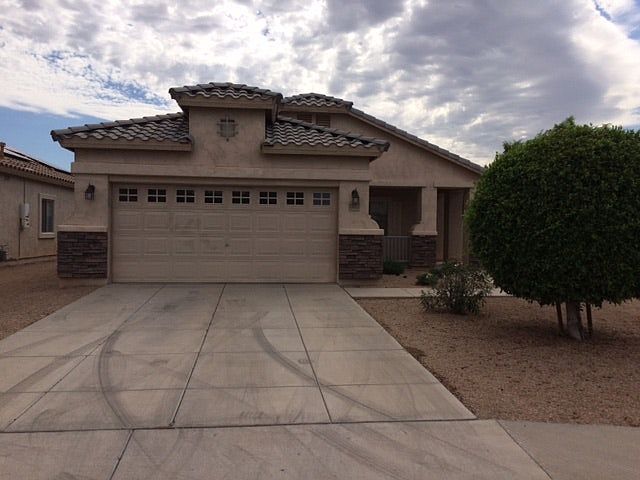 1st image of 12027 N 152nd Dr