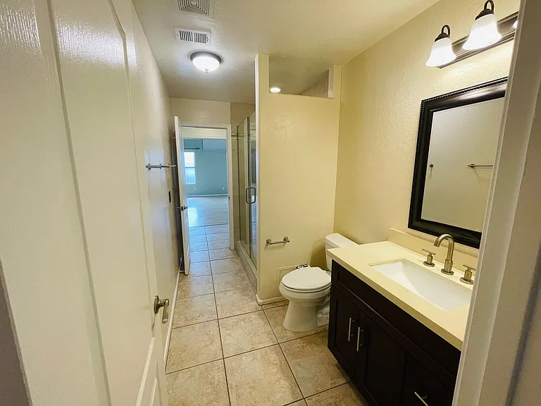 1051 W Todd Dr — Photo 20