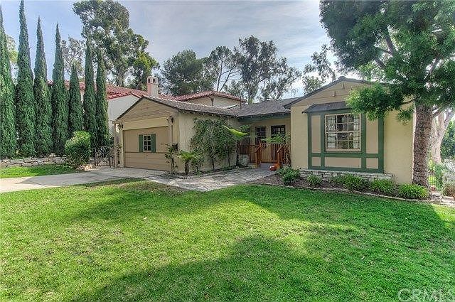 1st image of 3224 Palos Verdes Dr N