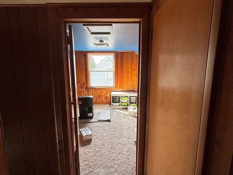 108 Pearl St — Photo 24