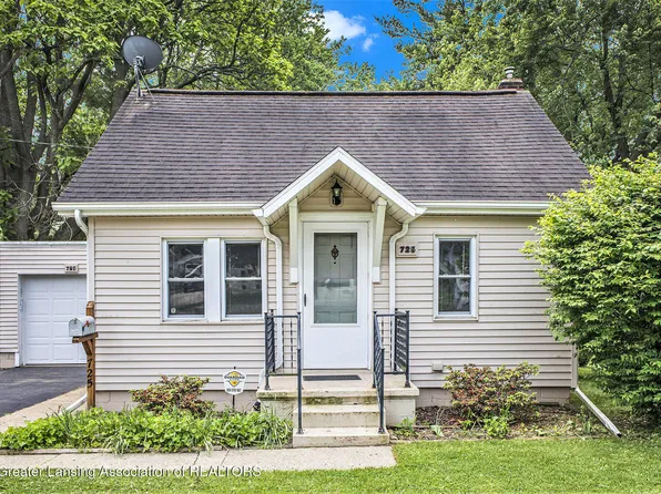 725 Center St, Mason, MI 48854