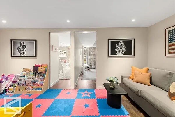 Sold by Douglas Elliman | media 14