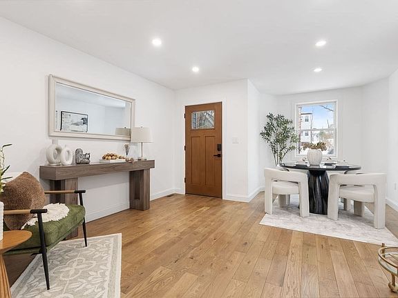 4th image of 123 Nottinghill Rd #1