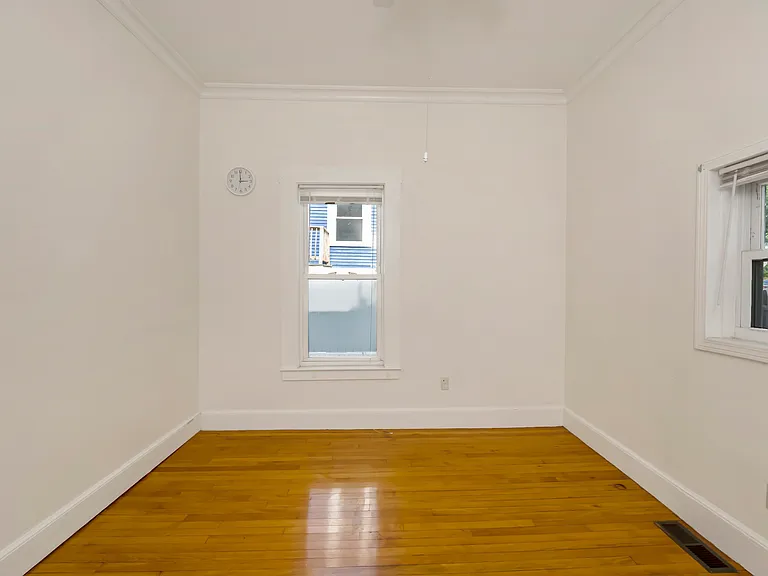 52 Barrett St #1 — Photo 16