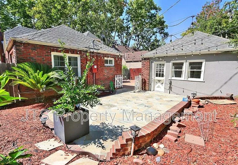 937 Sonoma Way — Photo 13