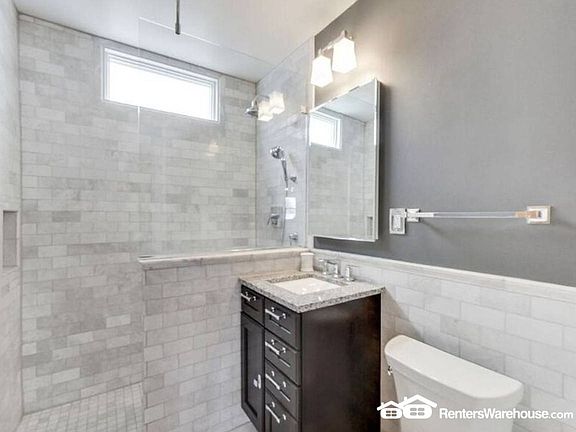 5th image of 3037 Humboldt Ave S