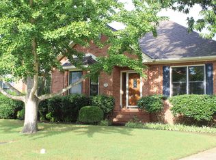 1228 Meadow Park Dr SE, Huntsville, AL 35803