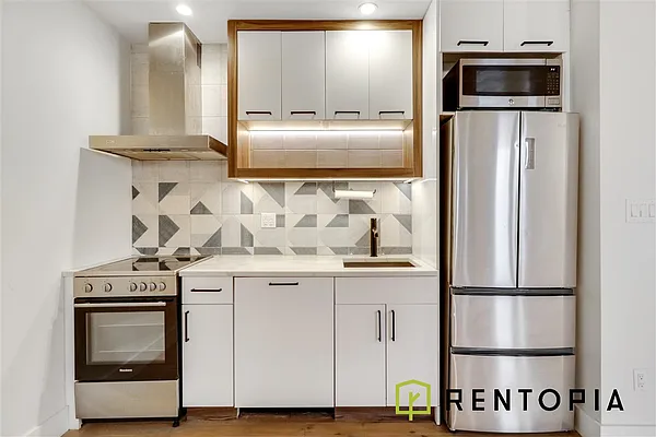 Rented by Rentopia | media 9