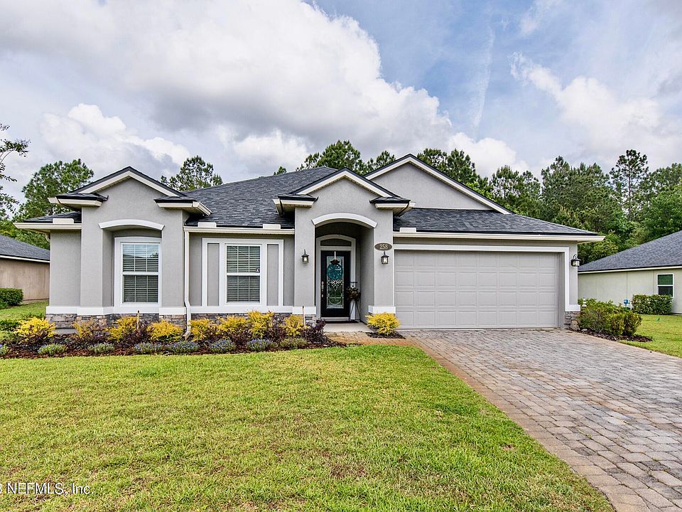 1st image of 258 Parkwood Cir