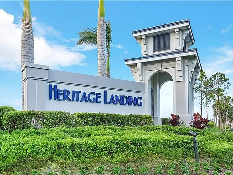 14161 Heritage Landing Blvd #1118 — Photo 32