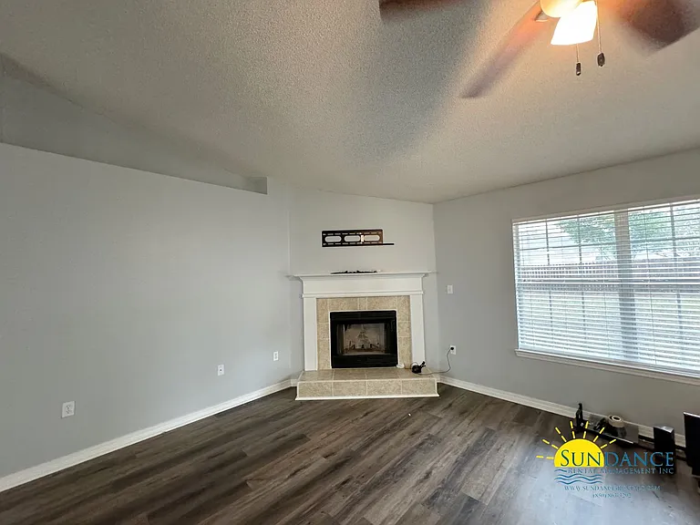 139 Strike Eagle Dr — Photo 3