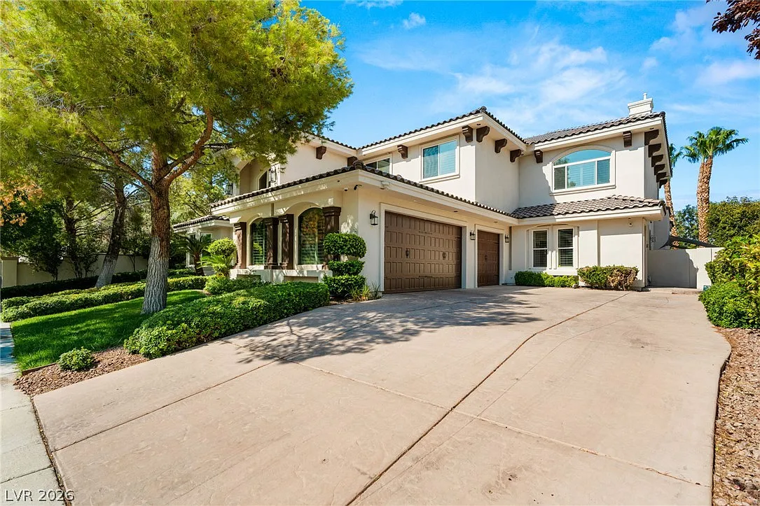5 bed, 5.5 bath, 5783 sqft, $13,000 — Photo 3