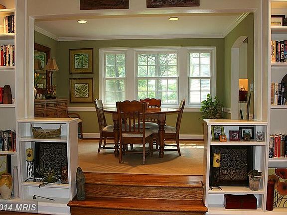 5th image of 3032 Beechwood Ln