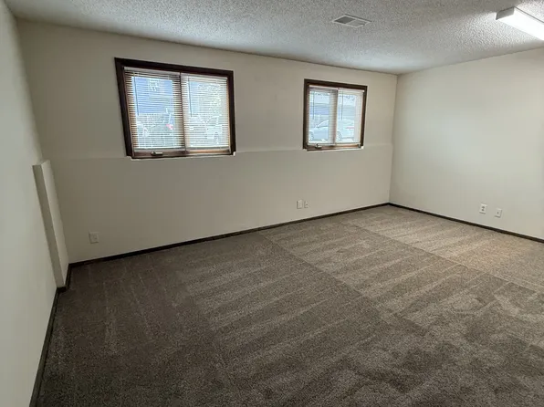 640 N 26th St #2, Lincoln, NE 68503