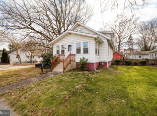 210 Swarthmore Rd, Glassboro, NJ 08028
