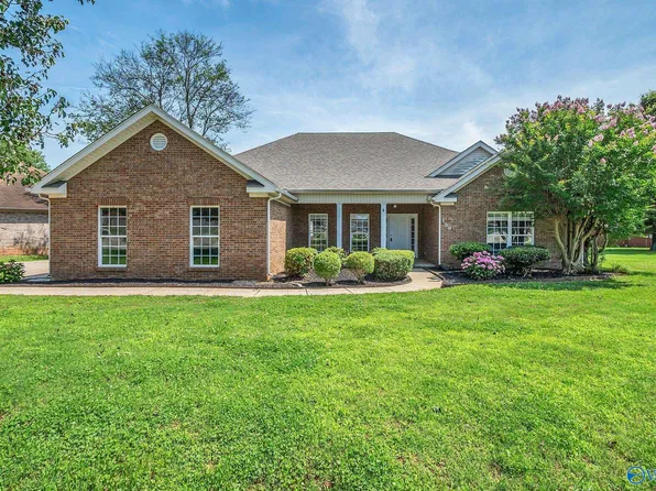 100 Tudor Pl, Madison, AL 35758