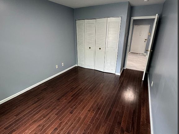 5th image of 560 Main St #11095320