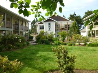 924 Rhododendron Dr #6, Florence, OR 97439