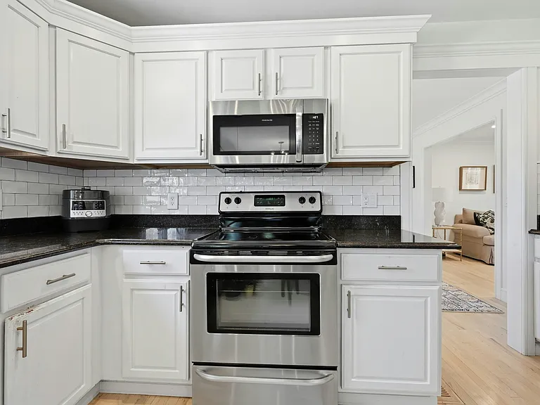 875 Deerfoot Path — Photo 10
