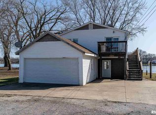 3500 N Shore Dr, Moline, IL 61265