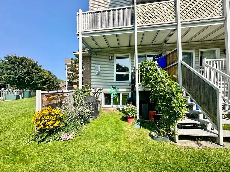 1120 Gablefield Point — Photo 13