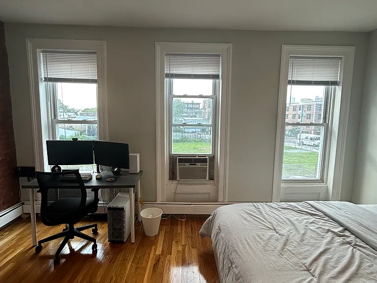 262 Suydam Ave #2 — Photo 10