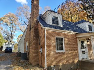 1023 Wetzel Rd, Pittsburgh, PA 15209